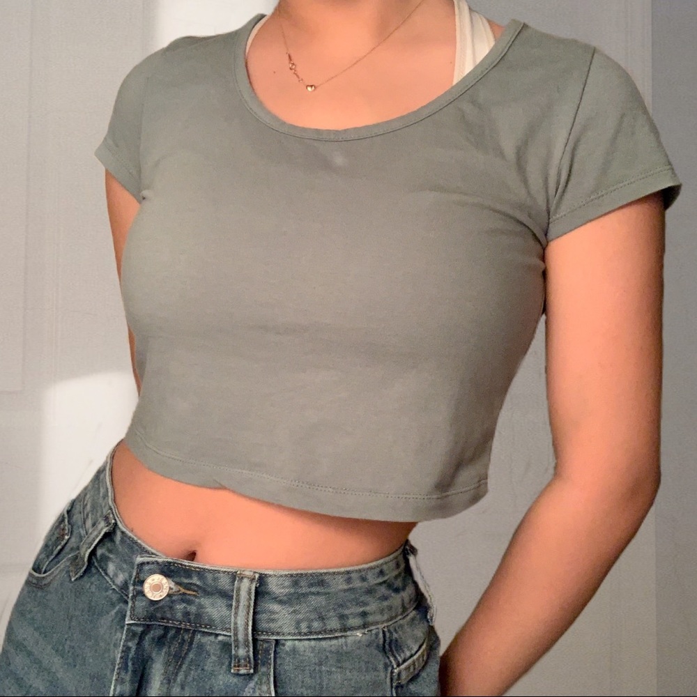 Crop top